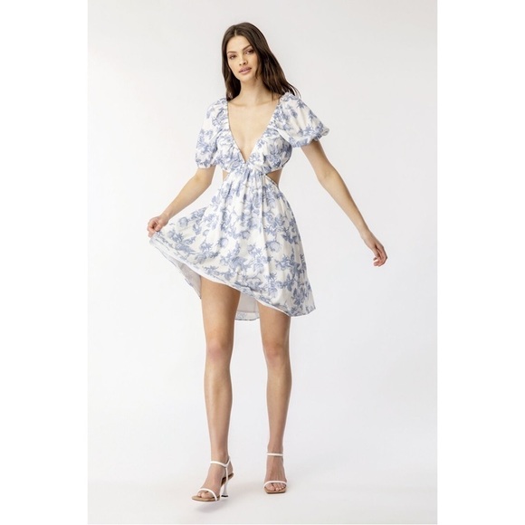 NWT Bardot (Revolve) Eden Mini Dress in Blue Floral Cutout V Neck Open Back 12 - Picture 10 of 10